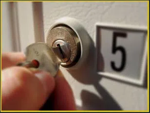 Foxboro Locksmith Service Foxboro, MA 508-980-7056